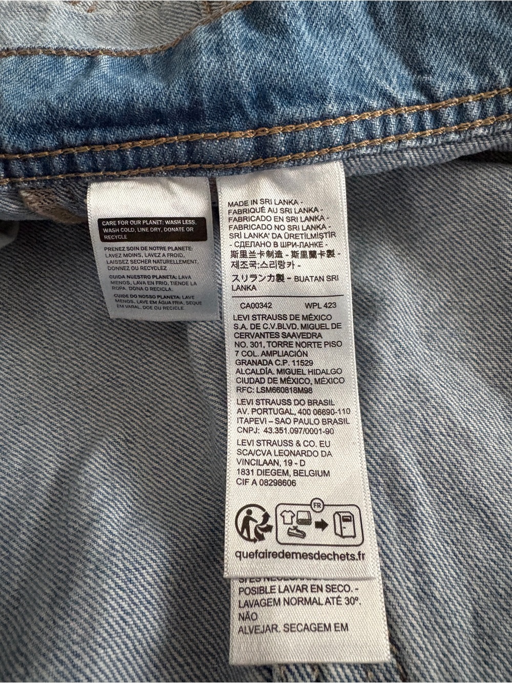 Levi's Light Blue Denim Short Overalls - Picture 5 of 5